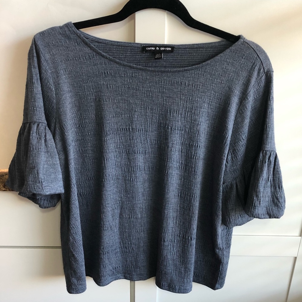 Cable & Gauge Blue Short Flutter Sleeve Size Large